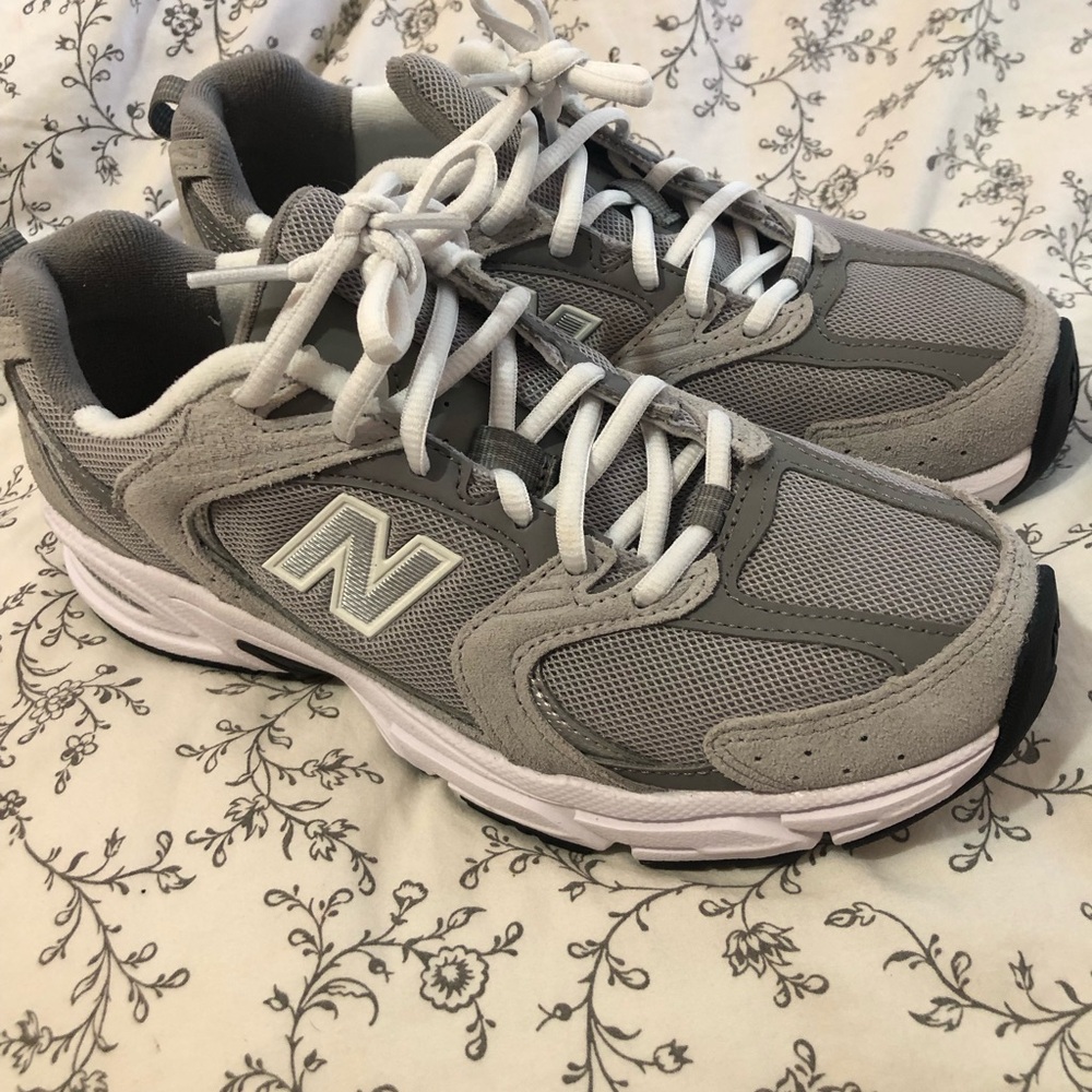 New Balance 530 Grey sneakers